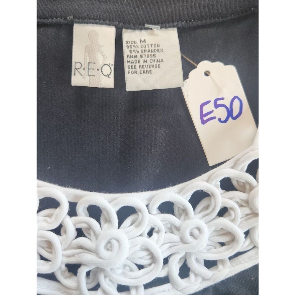 E50 REQ Women's Black dressy Top with White Crocheted Neckline sorry cap sleeves - Picture 3 of 9